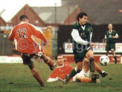 Nick Crittenden in action at Blackpool in the F.A. Cup
