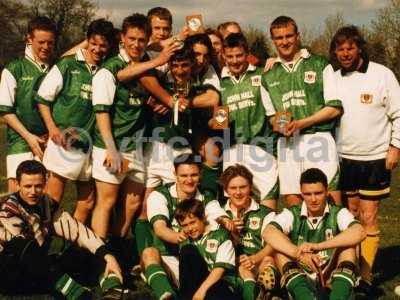 - 19970420-dorset-youth-cup-winners.jpg