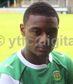 rohan ince signing 025