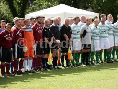 Chinnock v YTFC Legends 08-08-17479