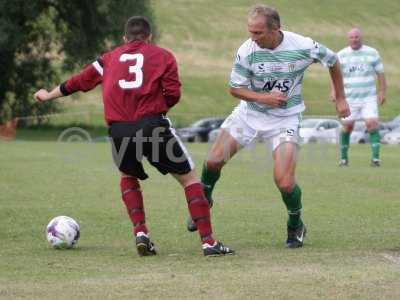 Chinnock v YTFC Legends 08-08-17540