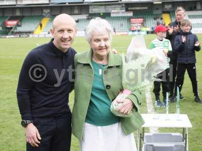 Audrey Hamilton receives flowers from Manager Darren Way